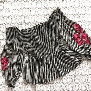 NWT Off the shoulder embroidered black pink top